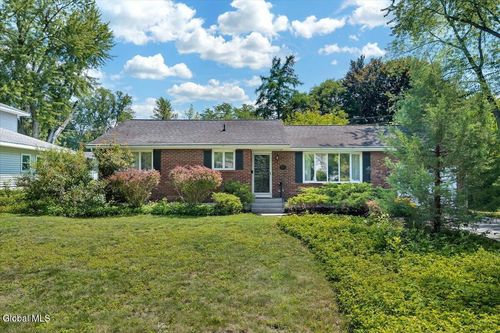 70 Orchard St, Delmar, NY, 12054-1625 | Card Image