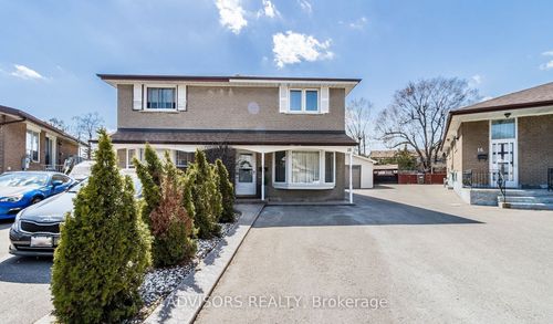 18 Stanley Crt, Brampton, ON, L6Y2A9 | Card Image