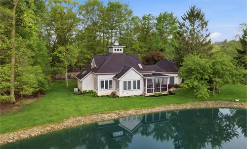 52 Beech Ridge Dr, Powell, OH, 43065-9673 | Card Image