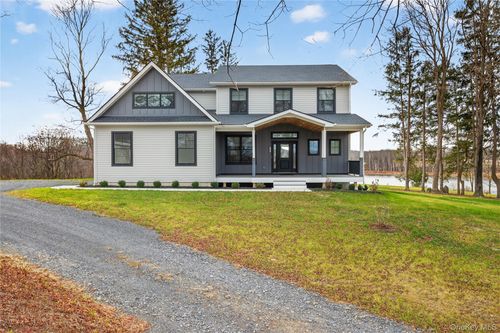 2 Lakeside Court, Minisink, NY, 10998 | Card Image