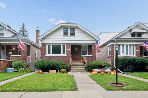 3814 Madison Ave, Brookfield, IL, 60513-1562 | Card Image