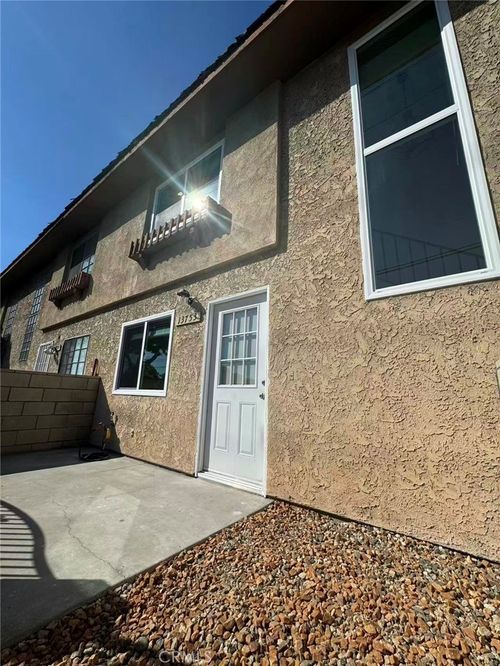 13753 Los Angeles St, Baldwin Park, CA, 91706-2386 | Card Image