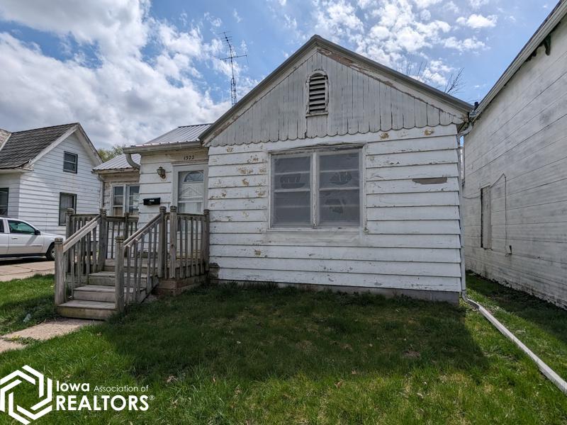 Avenue G , Fort Madison, IA 52627