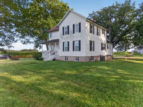 35674 E 3200 North Rd, Reddick, IL, 60961-7012 | Card Image