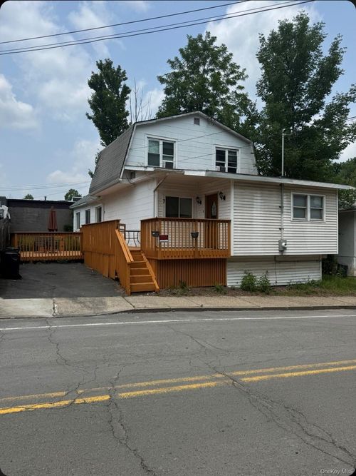 7 Dairyland Rd, Woodridge, NY, 12789-5539 | Card Image