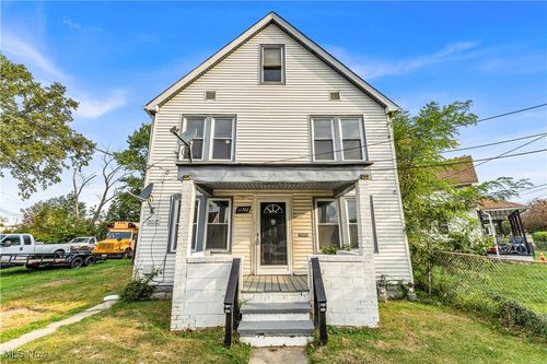 2-11702 Brookfield Ave, Cleveland, OH, 44135-4630 | Card Image