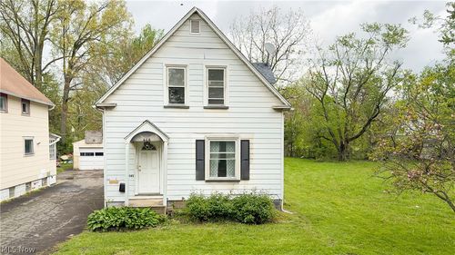 642 Parkman Rd Nw, Warren, OH, 44485-2846 | Card Image