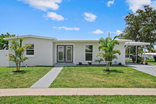 6309 Pontiac Ln, NORTH PORT, FL, 34287-2116 | Card Image