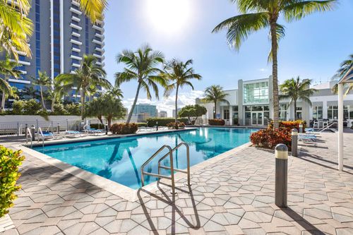 unit-1121-300 S Australian Ave, West Palm Beach, FL, 33401-5100 | Card Image