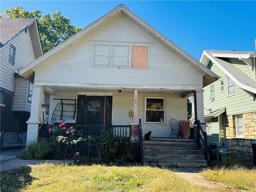 128 Brighton Ave, Kansas City, MO, 64123-1316 | Card Image