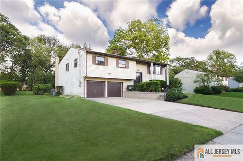 12 Tompkins Road, East Brunswick, NJ, 08816 | Card Image