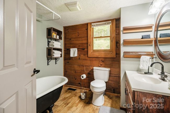2266 Sugar Mountain Road, House other with 3 bedrooms, 2 bathrooms and null parking in Newland NC | Image 14