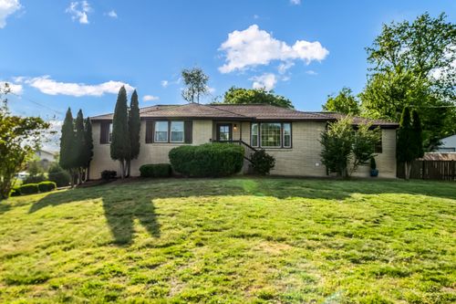 133 Clearview Cir, Hendersonville, TN, 37075-2515 | Card Image