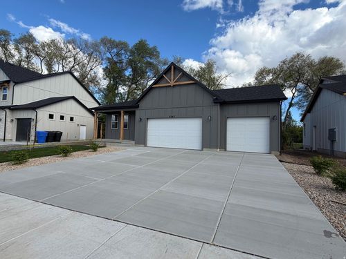 222-5287 S Century Way, Riverdale, UT, 84405-5033 | Card Image
