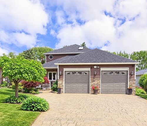 44 Shirlea Blvd, Keswick, ON, L4P1K9 | Card Image