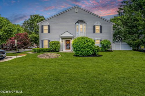16 Sunningdale Cir, Manalapan, NJ, 07726-9355 | Card Image