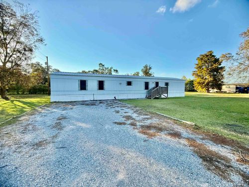 5211 Wilcox Dr, Port Allen, LA, 70767-5153 | Card Image