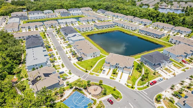 4769 Sparkling Shell Ave, Townhouse with 3 bedrooms, 3 bathrooms and null parking in KISSIMMEE FL | Image 31