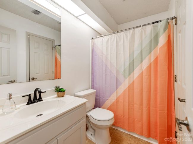 2946 Iron Gate Lane, Condo with 2 bedrooms, 2 bathrooms and null parking in Charlotte NC | Image 17
