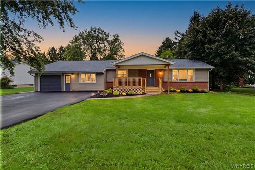 6283 Shimer Dr, Lockport, NY, 14094-6401 | Card Image
