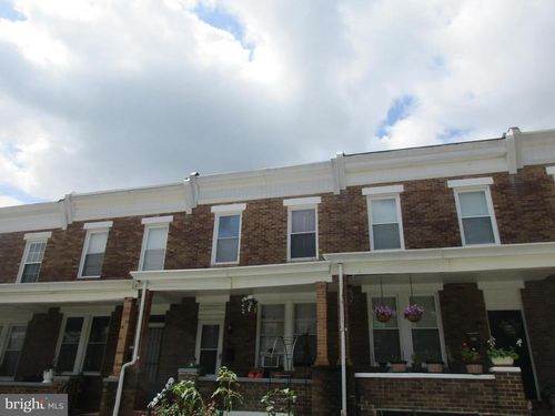 2711 Pelham Ave, BALTIMORE, MD, 21213-1118 | Card Image