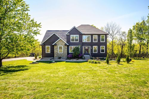 18321 Marlowes Dr, Aurora, IN, 47001-7830 | Card Image