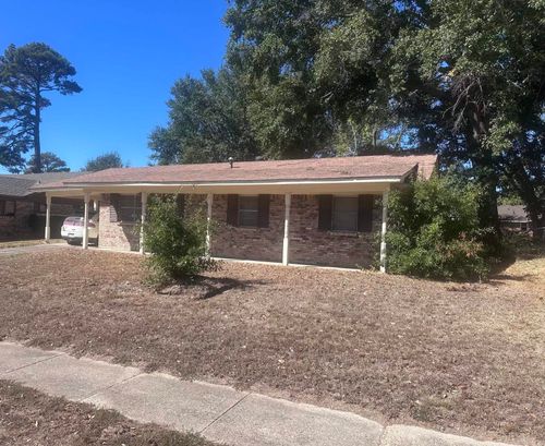 3102 Kendyl Street, Pine Bluff, AR, 71603 | Card Image