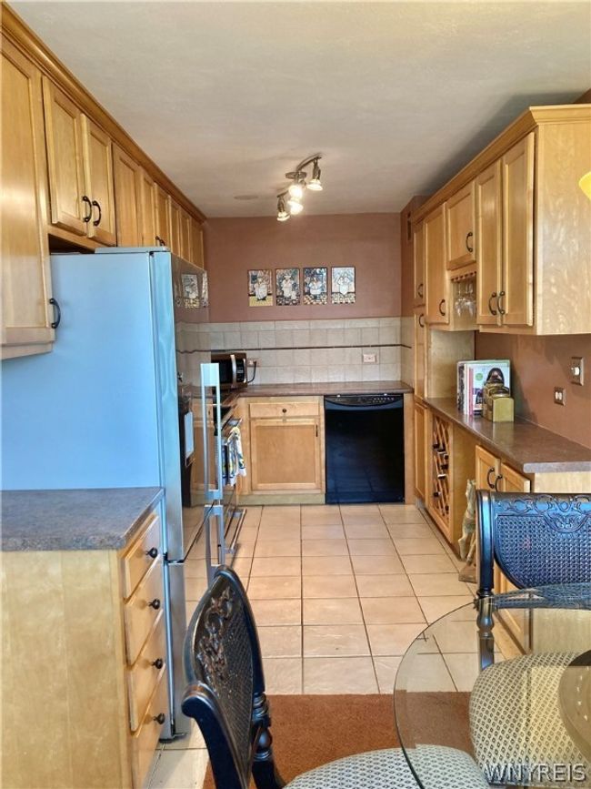 APT-406 - 849 Delaware Ave, Condo with 2 bedrooms, 2 bathrooms and null parking in Buffalo NY | Image 16