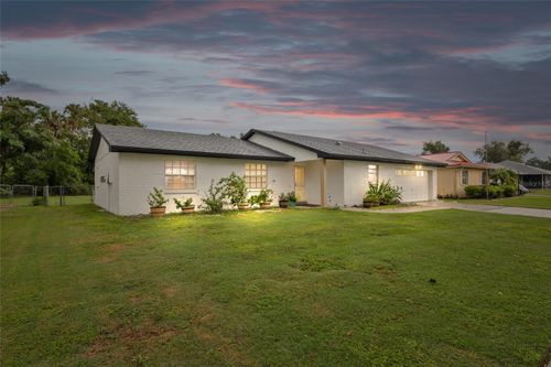 1005 Shangri La Dr, SEFFNER, FL, 33584-3945 | Card Image