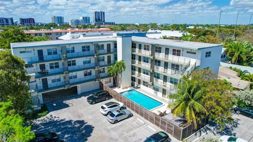 apt-301-609 Ne 13th Ave, Fort Lauderdale, FL, 33304-2864 | Card Image