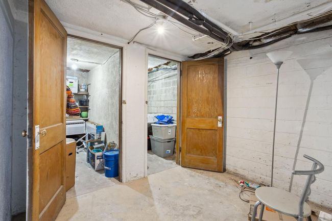 Storage Unit | Image 19