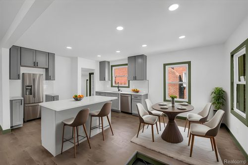 15455 Lindsay St, Detroit, MI, 48227-1521 | Card Image