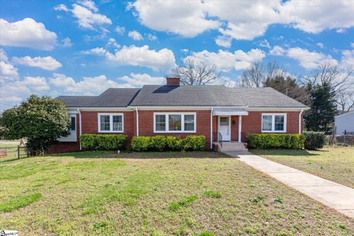 303 Pennsylvania Ave, Greer, SC, 29650-2144 | Card Image