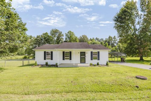 31 Windy Cove Rd, Stanton, KY, 40380-9452 | Card Image