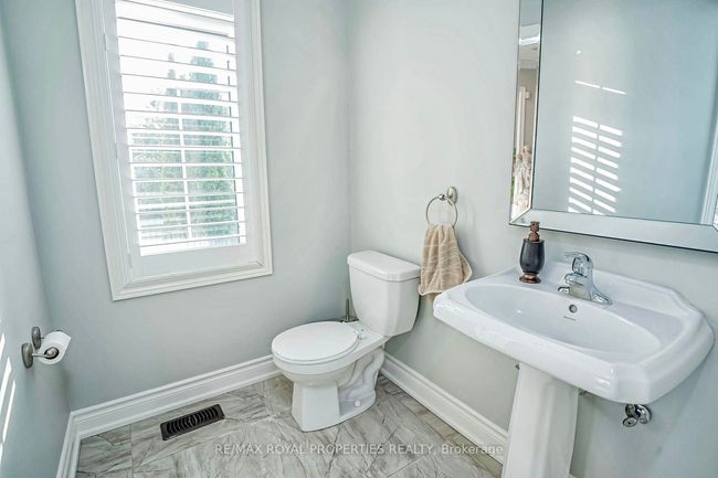 38 Sanders Dr, House other with 4 bedrooms, 4 bathrooms and 2 parking in Markham ON | Image 14