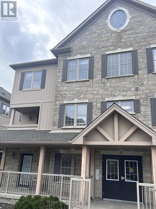 5e-1460 Highland Road, Kitchener, ON, N2N0B7 | Card Image