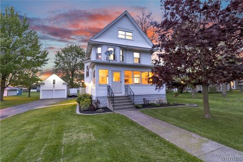 2525 Niagara Rd, Niagara Falls, NY, 14304-2018 | Card Image