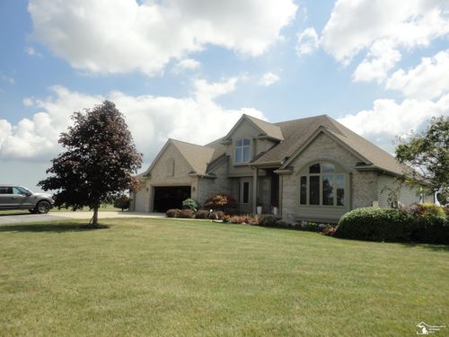 1461 W Rauch Rd, Temperance, MI, 48182-9661 | Card Image