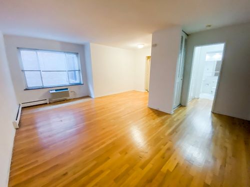 apt-405-516 W Melrose St, Chicago, IL, 60657-3788 | Card Image