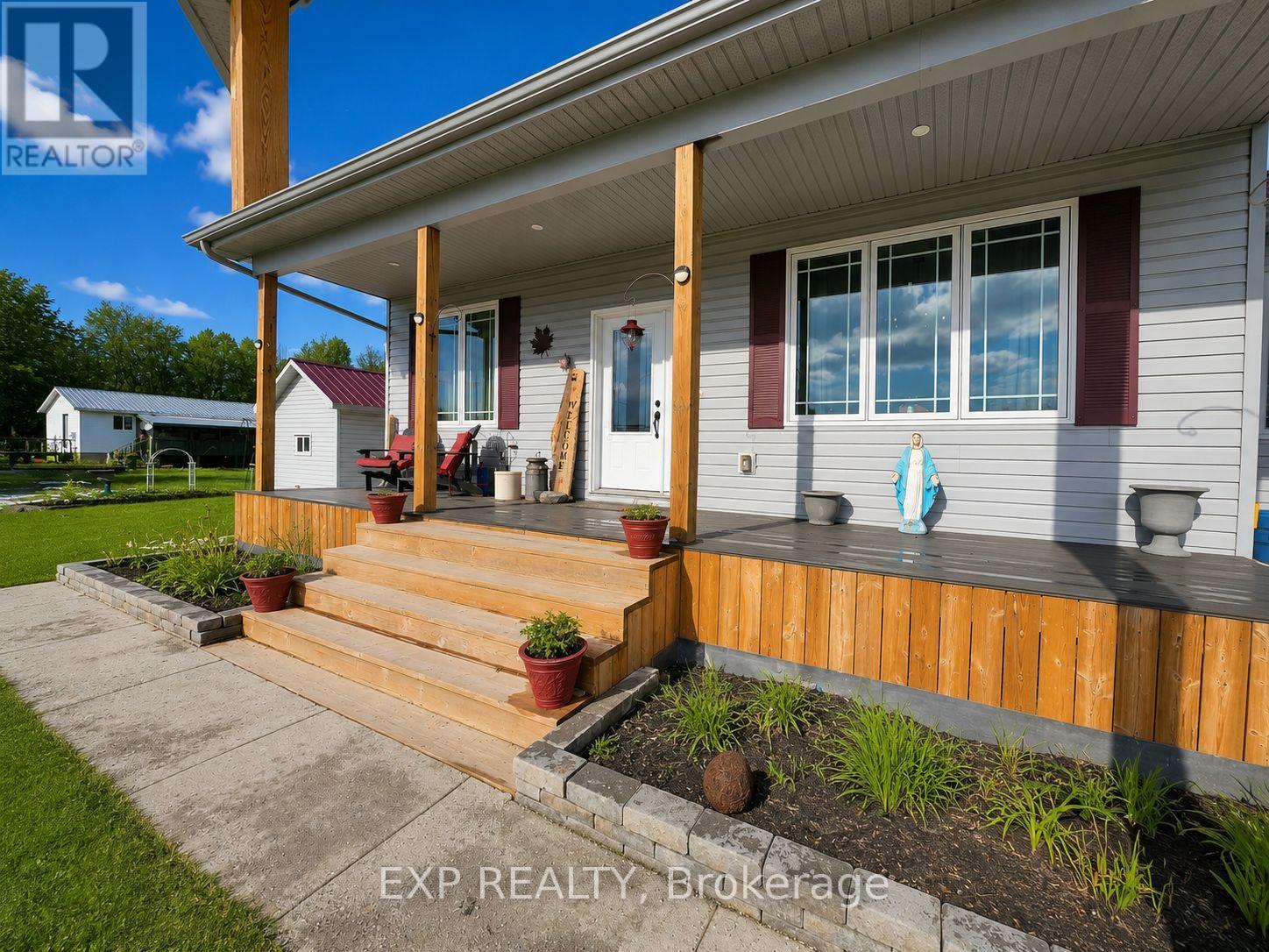 Residential in South Dundas 2