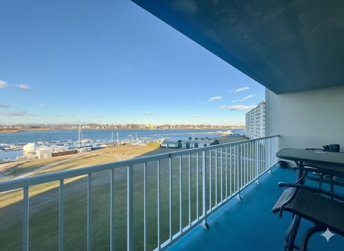 unit-506-100 Cove Way, Quincy, MA, 02169-5883 | Card Image