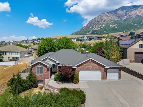 3661 N 650 E, North Ogden, UT, 84414-7553 | Card Image