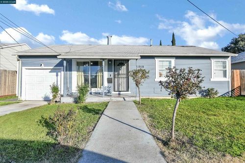 1919 Birch Ave, Antioch, CA, 94509-2610 | Card Image