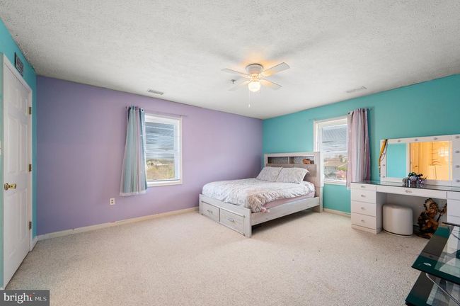 65 Hailey Ln, Home with 2 bedrooms, 2 bathrooms and null parking in STRASBURG VA | Image 8