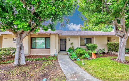c-15955 Alta Vista Dr, La Mirada, CA, 90638 | Card Image