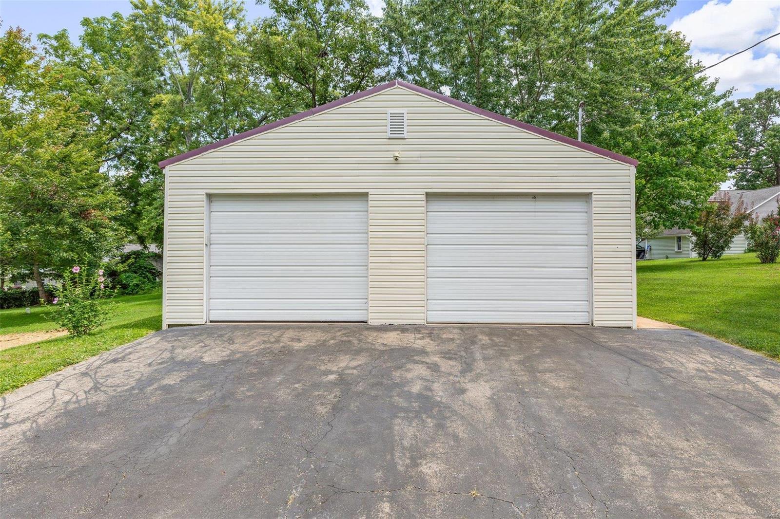 Bell St, Bonne Terre, MO 63628