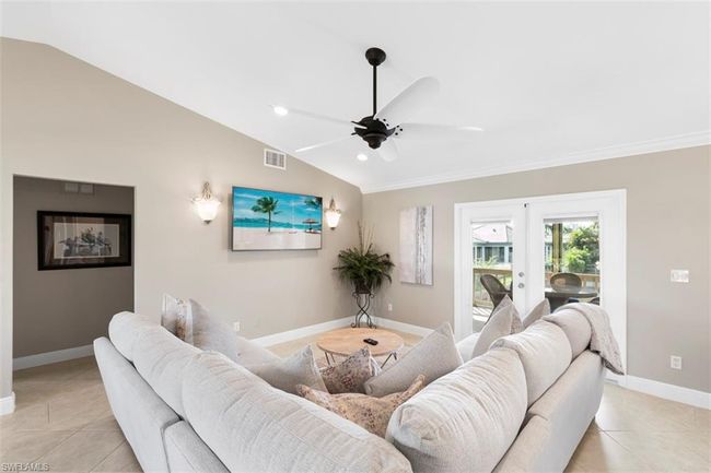 110 June Ct, House other with 4 bedrooms, 3 bathrooms and null parking in Marco Island FL | Image 4
