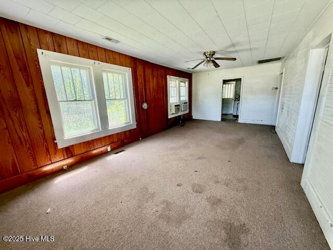 205 Church St, House other with 2 bedrooms, 1 bathrooms and null parking in Lake Waccamaw NC | Image 4