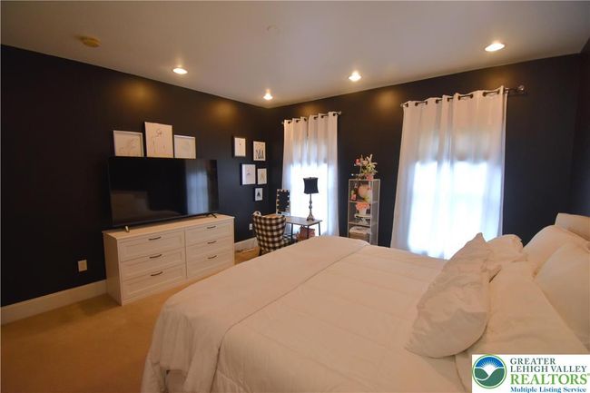 55 Forrest Stand Dr, House other with 4 bedrooms, 5 bathrooms and null parking in Easton PA | Image 34