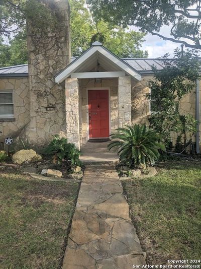 124 Castano Avenue, House other with 3 bedrooms, 3 bathrooms and null parking in Alamo Heights TX | Image 1